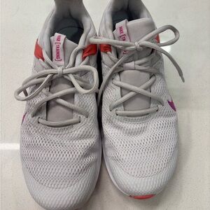 Nike Legend Essential Running Shoes